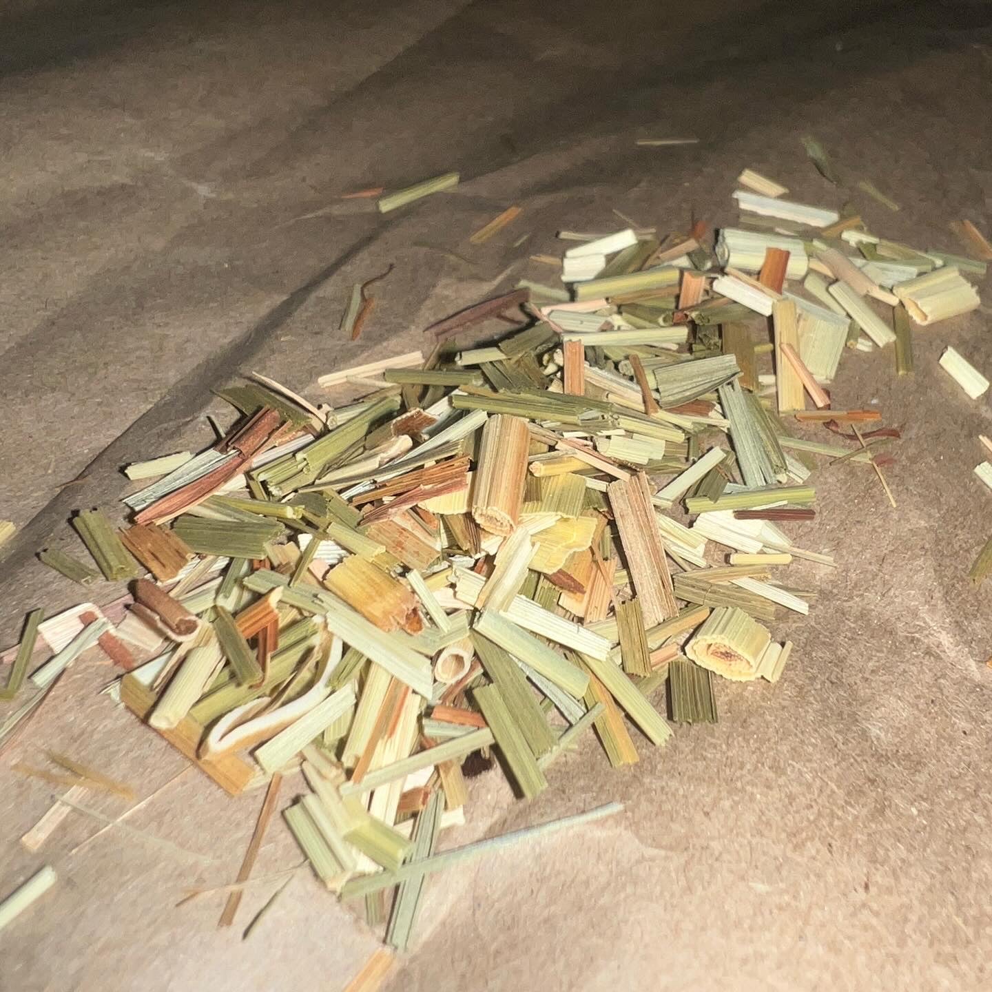 Goats milk soak lemon grass